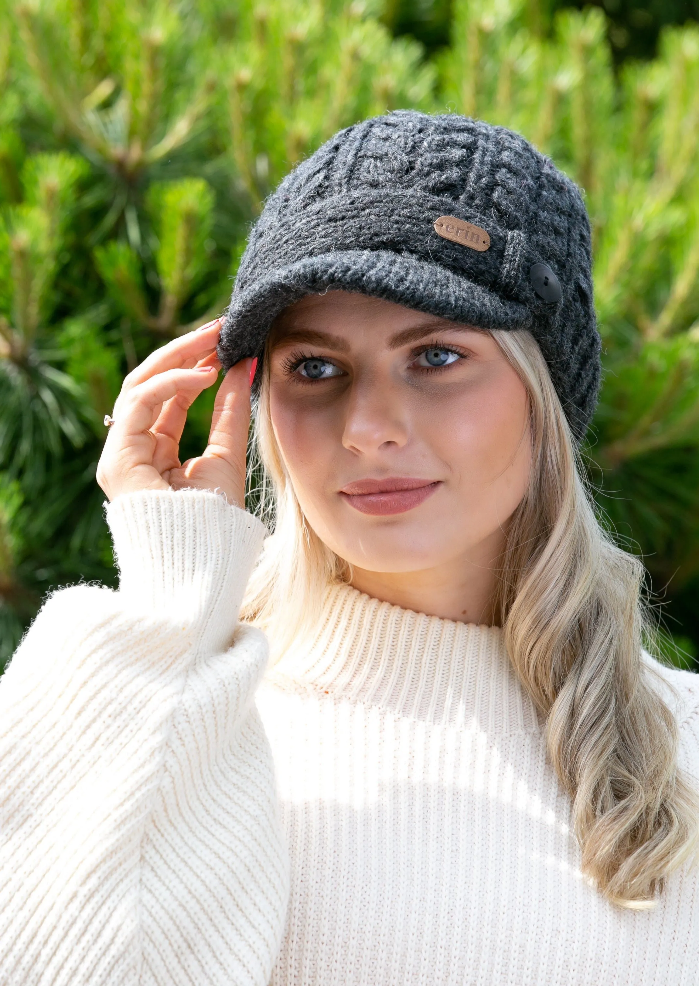 Aran Cable Peak Hat | Charcoal