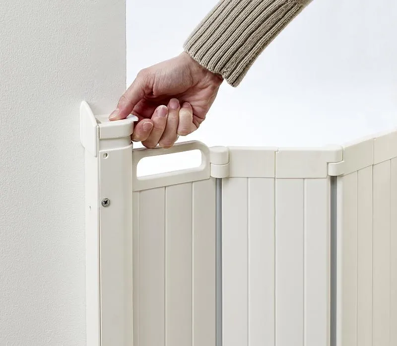 BabyDan Guard Me Gate White