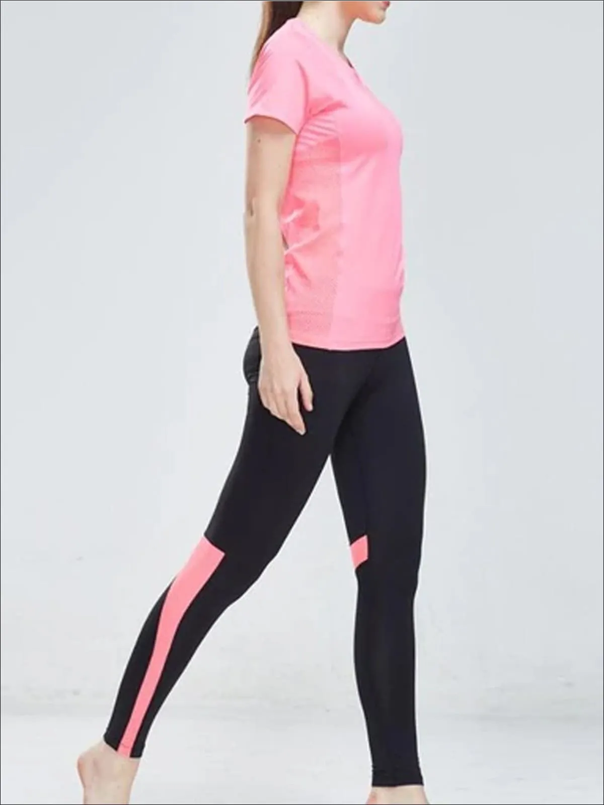 Women's Perforated Detail Workout Top And Legging Set