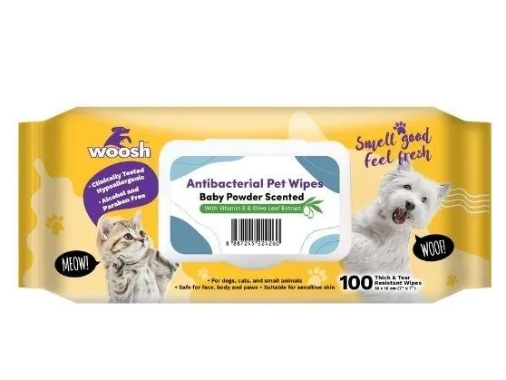 Woosh's Antibacterial Wipes for Dogs & Cats (Baby Powder Scented)